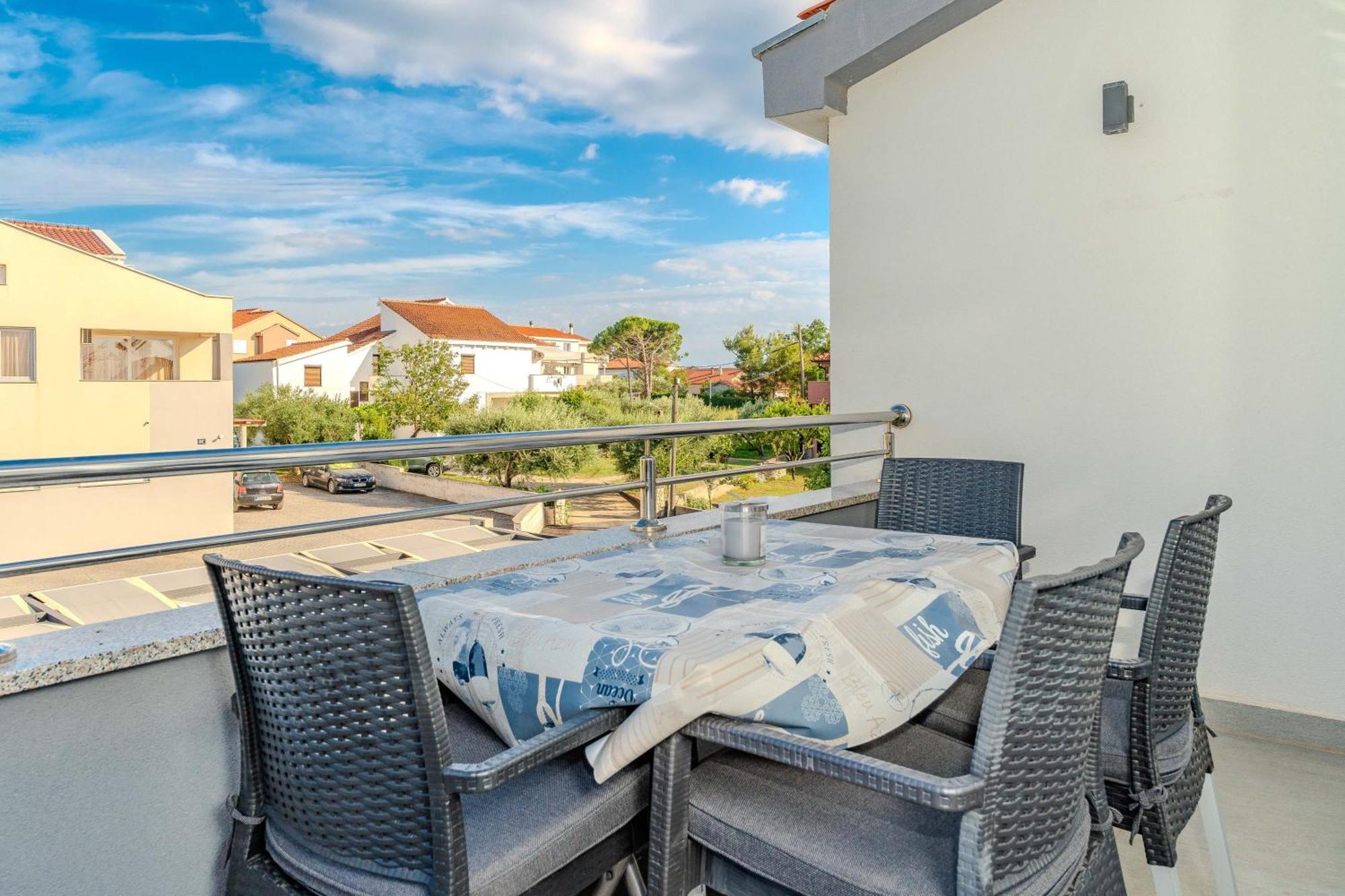 Apartments Dalmatia (Adults Only) Privlaka  Eksteriør bilde