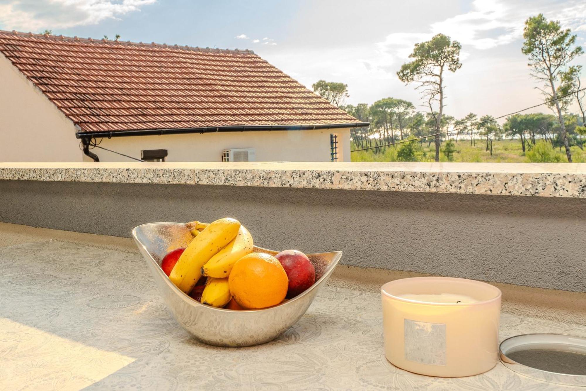 Apartments Dalmatia (Adults Only) Privlaka  Eksteriør bilde