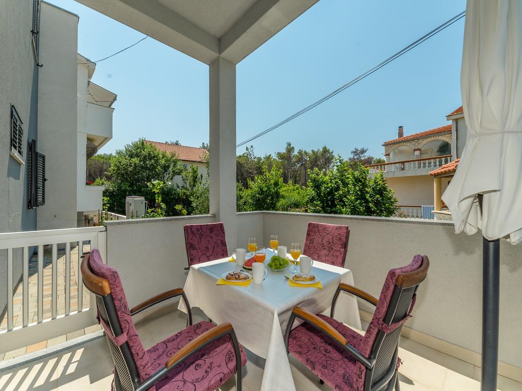 Apartments Dalmatia (Adults Only) Privlaka  Eksteriør bilde