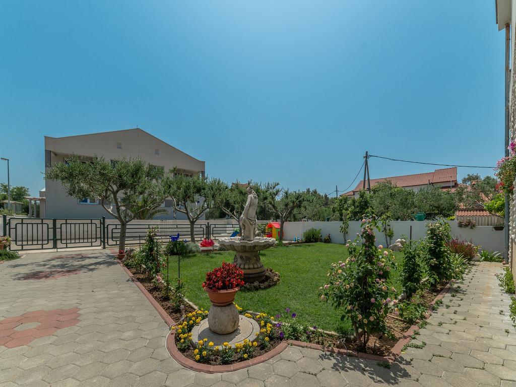 Apartments Dalmatia (Adults Only) Privlaka  Eksteriør bilde