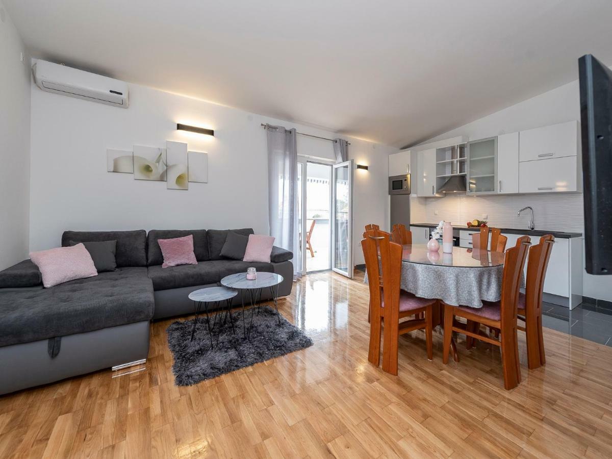 Apartments Dalmatia (Adults Only) Privlaka  Eksteriør bilde